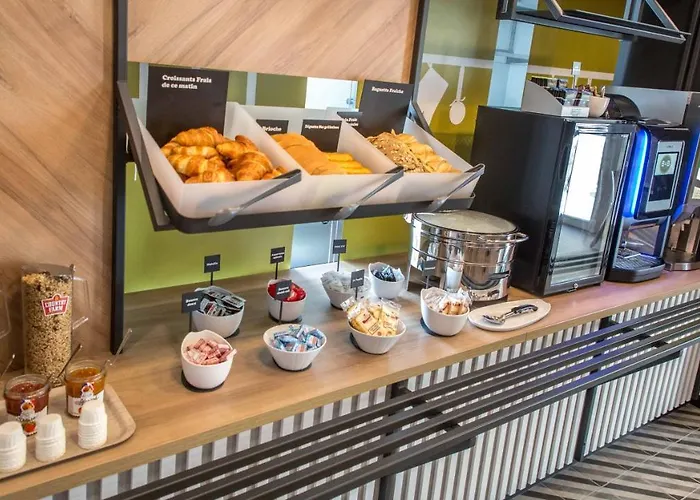 Golfe De Saint Tropez 3* סן-מקסים